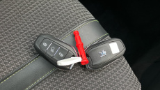 Peugeot 2008 1.2 PureTech 130 GT 5dr Petrol Estate